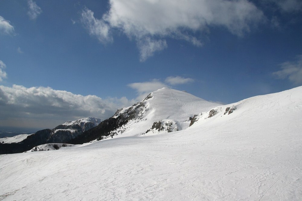 Partiile de la Sinaia, in Muntii Bucegi
