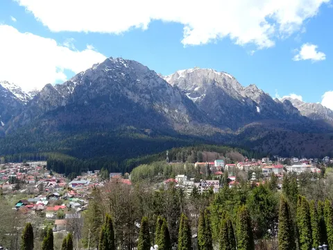 Busteni — langa Dracula Land
