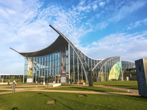 Therme Bucuresti — langa Dracula Land