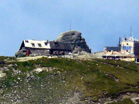 Varful Omu — langa Dracula Land